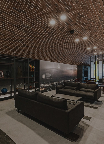 MONOMINA HOTEL